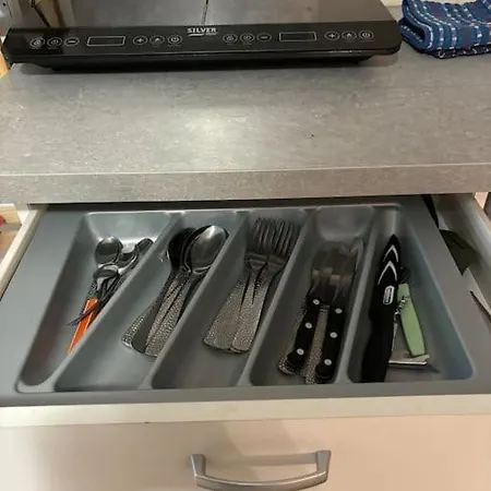 Appartement Maisonnette De A 2 Kms Du Centre *