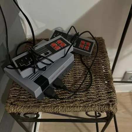 Maisonnette De A 2 Kms Du Centre * Angoulême